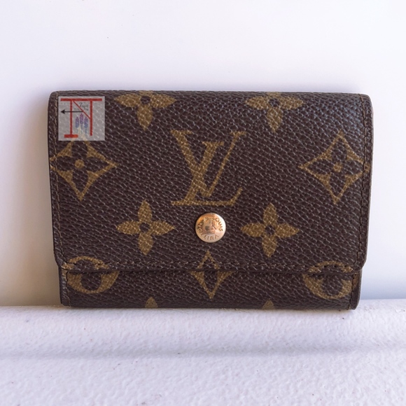 Louis Vuitton Handbags - SOLDLouis Vuitton Monogram Monnaie Plat Coin Purse